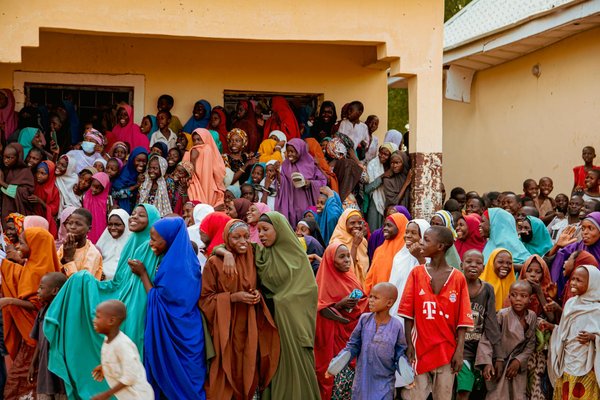 Tondeuse robot : avis et comparatif des meilleures modèles